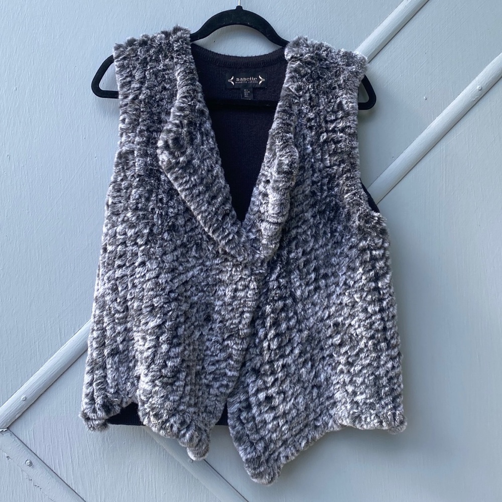 Nanette Lepore / Grey  Soft Faux Fur Vest Large
